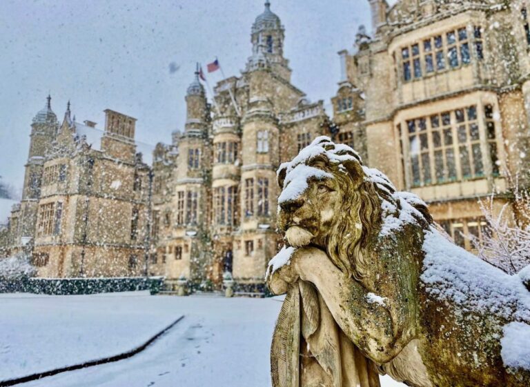 Harlaxton Manor announces Christmas Open House