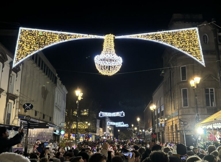 Thousands attend Lincoln Christmas Lights Switch-On