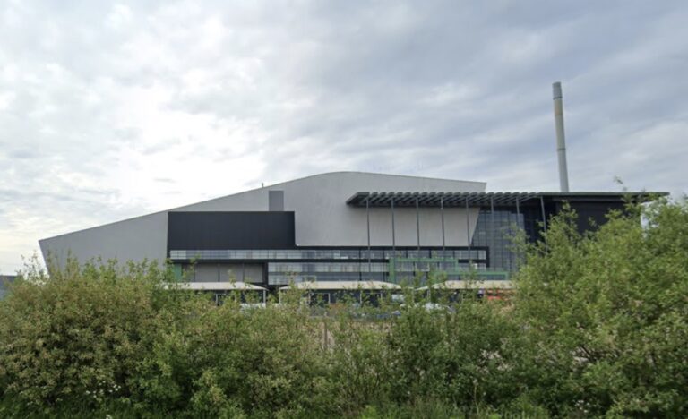 Lorries with rubbish for incineration will be stopped from driving through villages