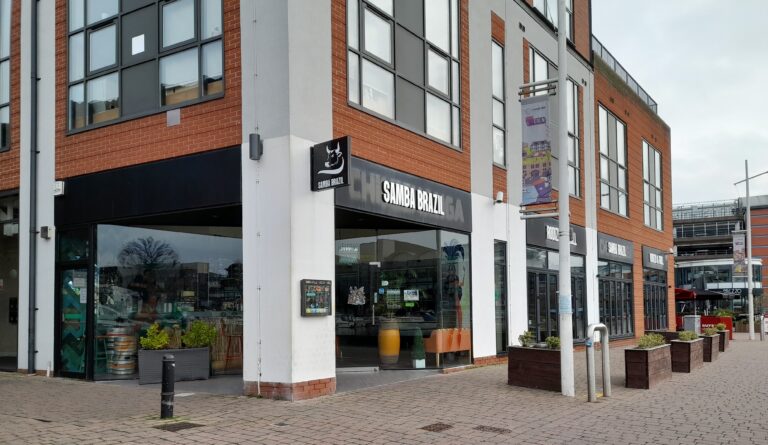 Lincoln restaurant ‘hired illegal workers’