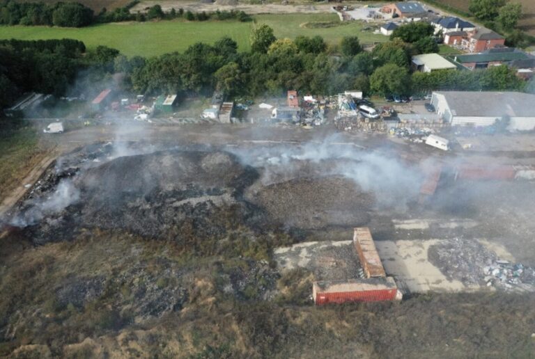 Two more sentenced over large illegal waste site in Lincolnshire
