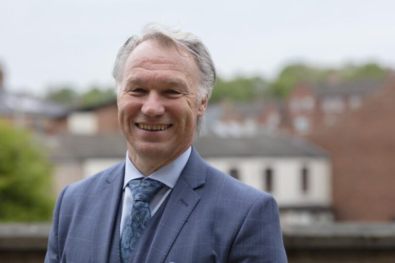 Chief Executive steps down following remarkable tenure at a Lincolnshire council